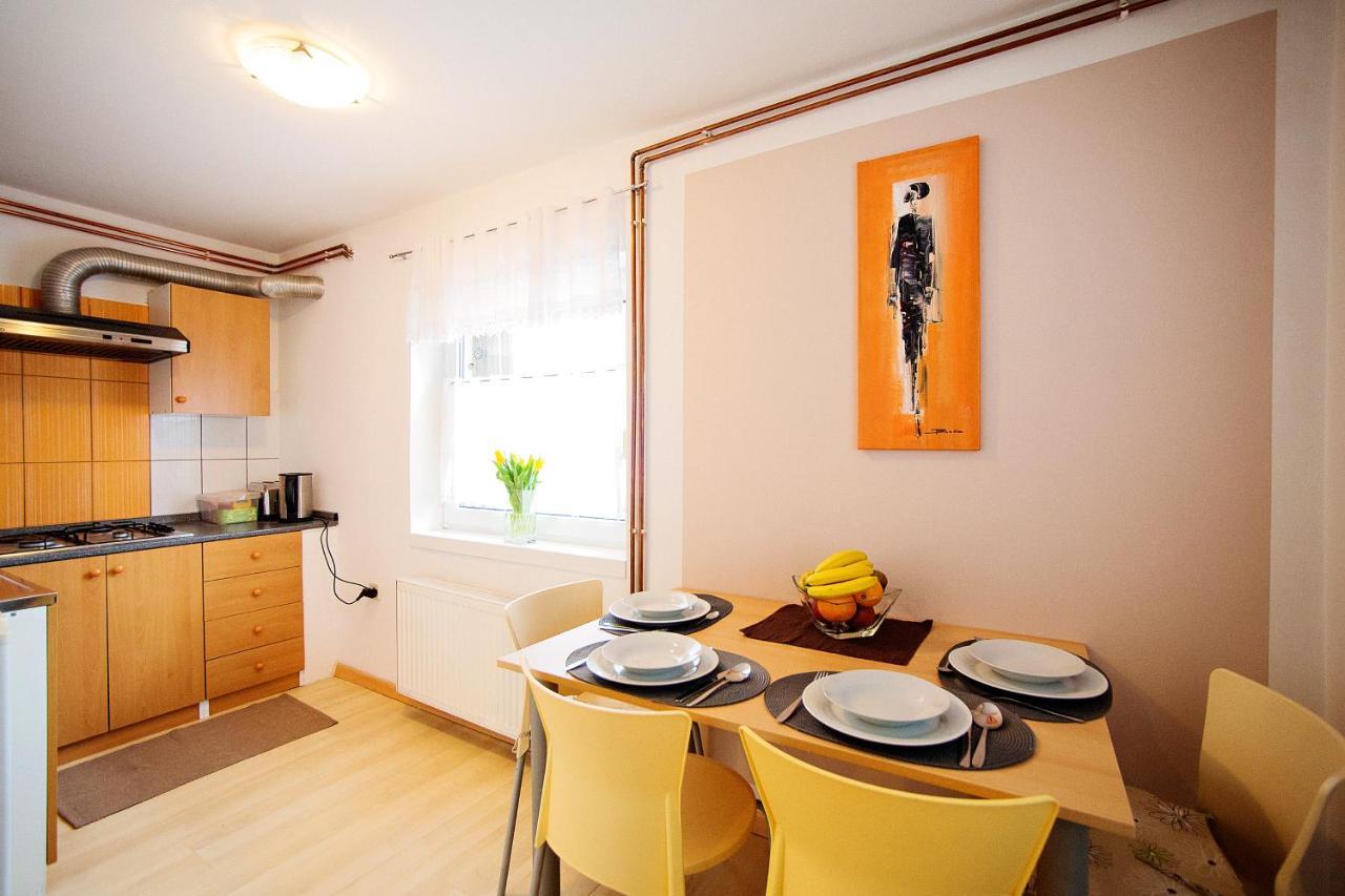 Sweet Apartments With Free Private Parking リュブリャナ エクステリア 写真