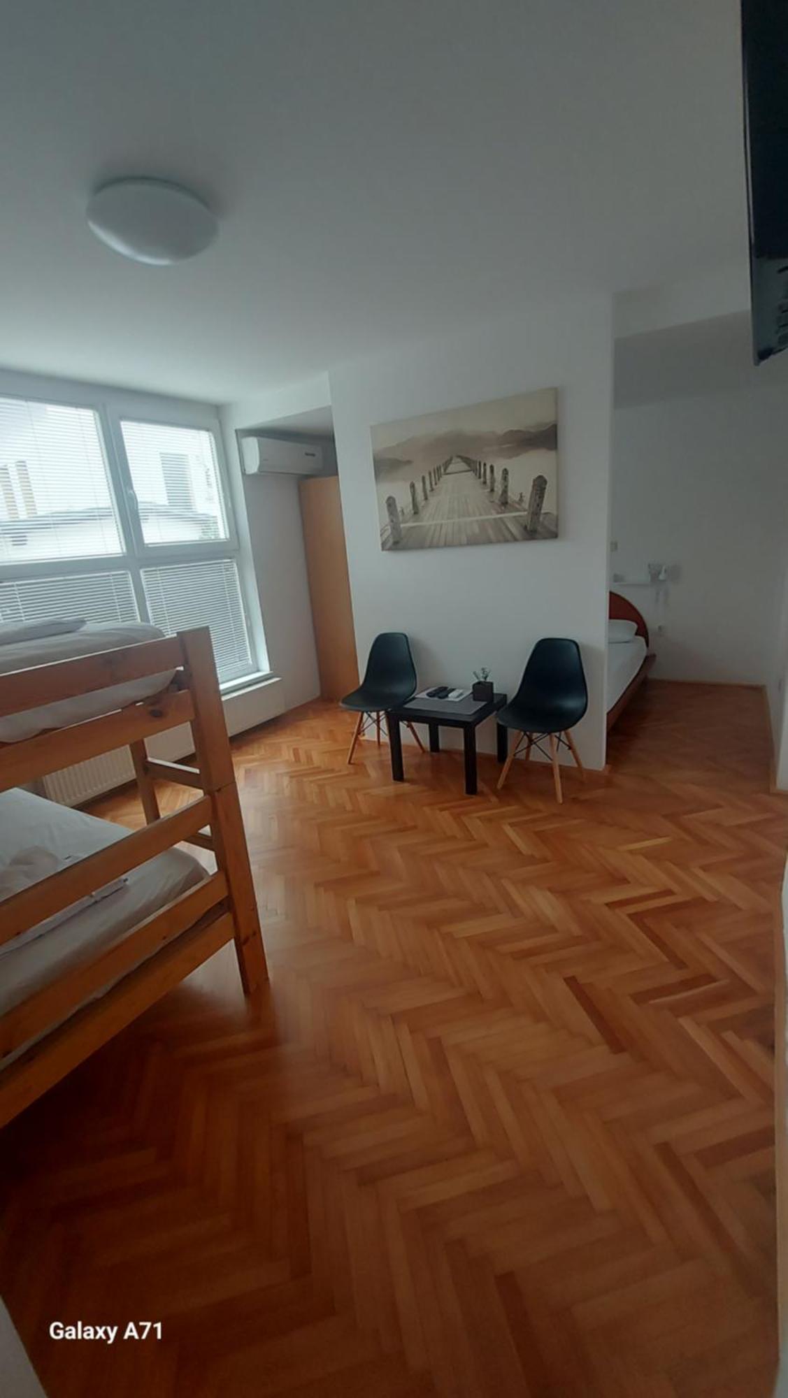 Sweet Apartments With Free Private Parking リュブリャナ エクステリア 写真
